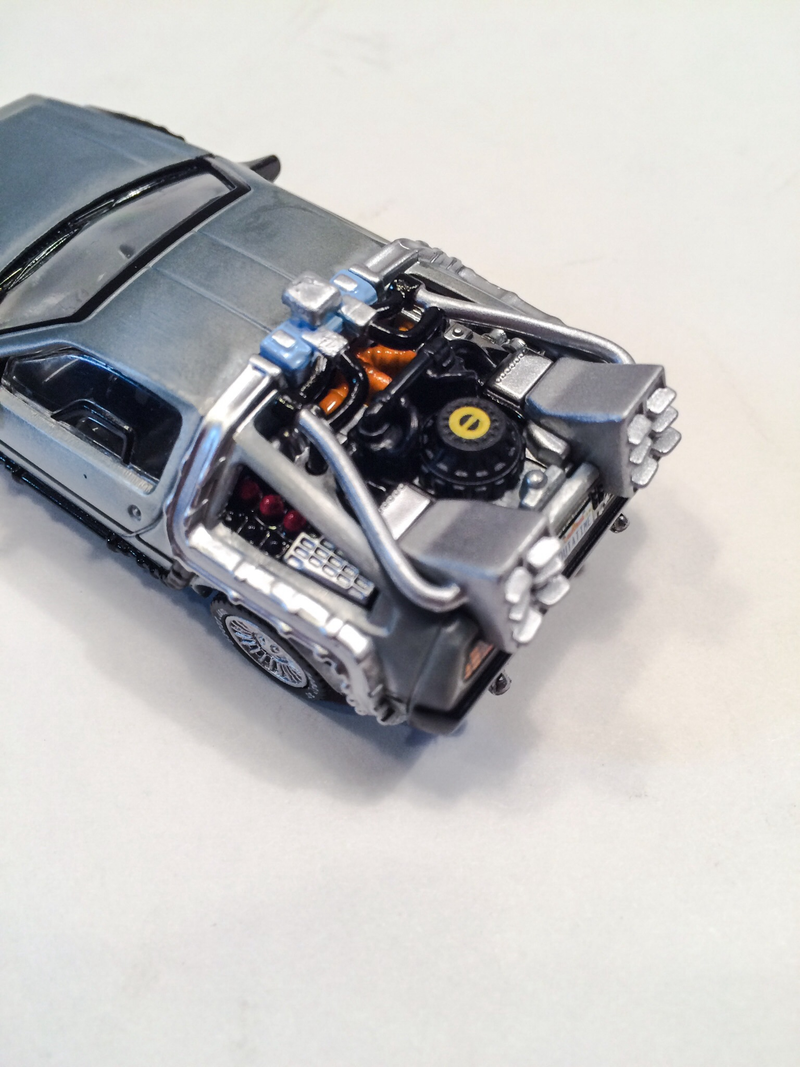 Illustration for article titled Hot Wheels Elite: Delorean BTTF Time Machine